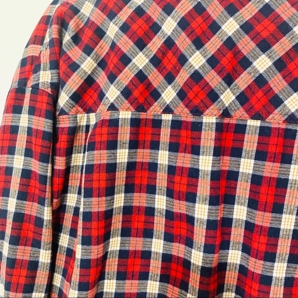 FOREVER 21 fringe flannel red plaid shirt women's size L - Picture 8 of 10